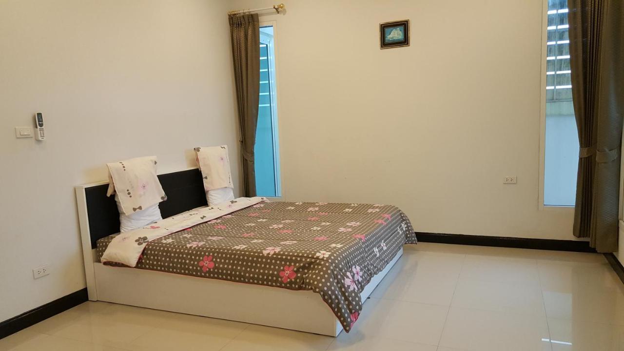 Baanpak Soi 102 Hotel หัวหิน ภายนอก รูปภาพ